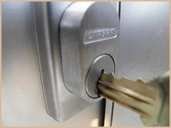 Elite Locksmith Services Cambria Heights, NY 347-308-5165 - 10-commercial-lockouts